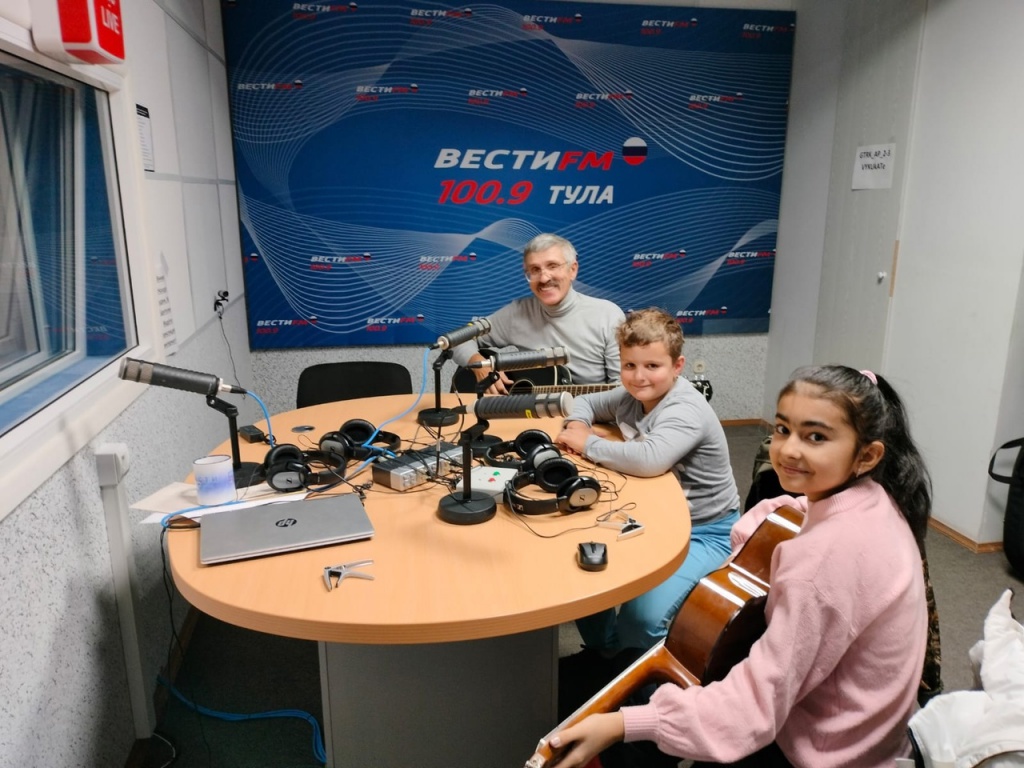 Gyulumyan_Lilit_radio.jpg